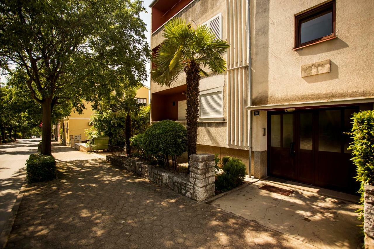 Apartman Barbara 罗维尼 外观 照片