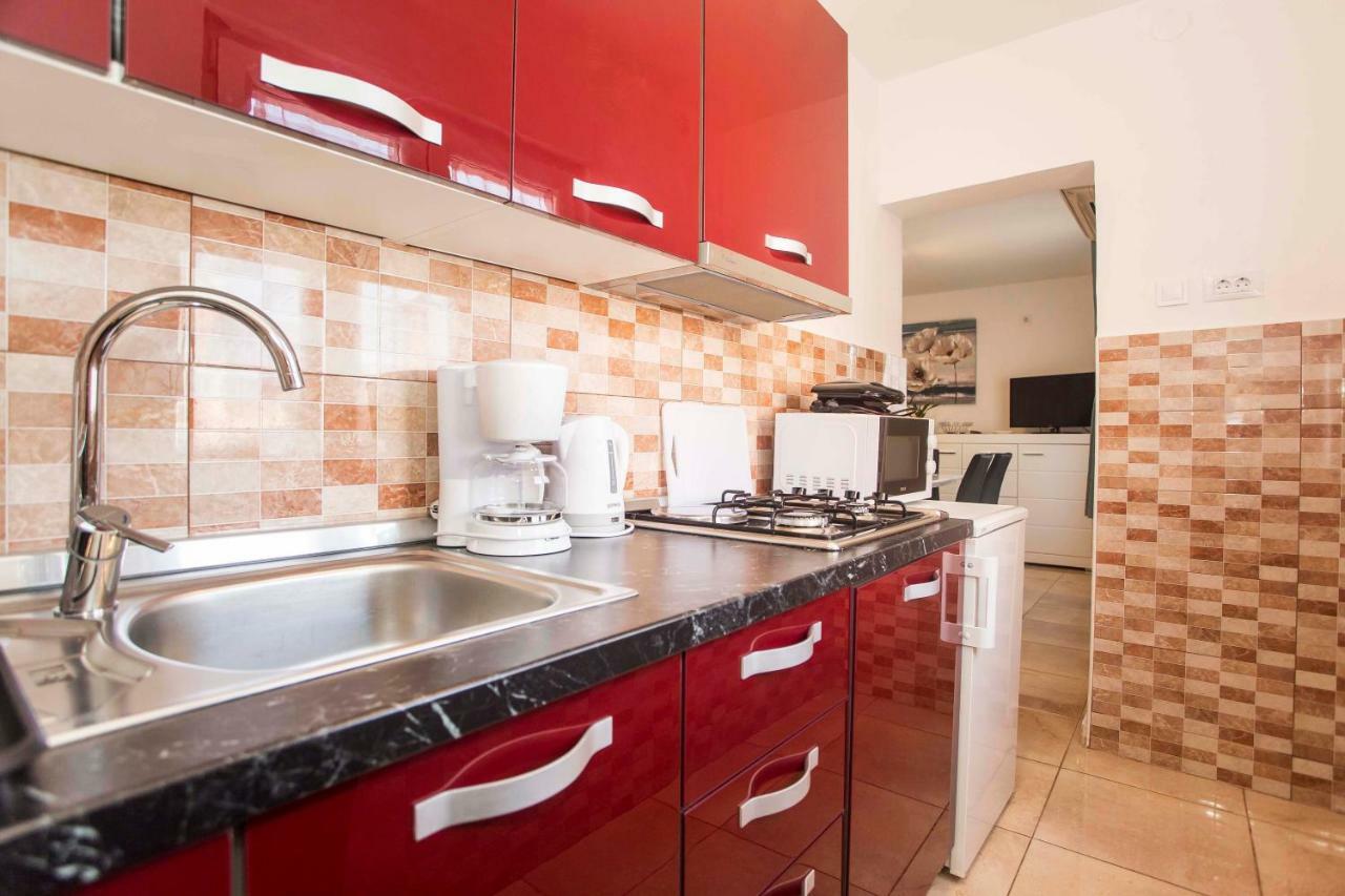 Apartman Barbara 罗维尼 外观 照片